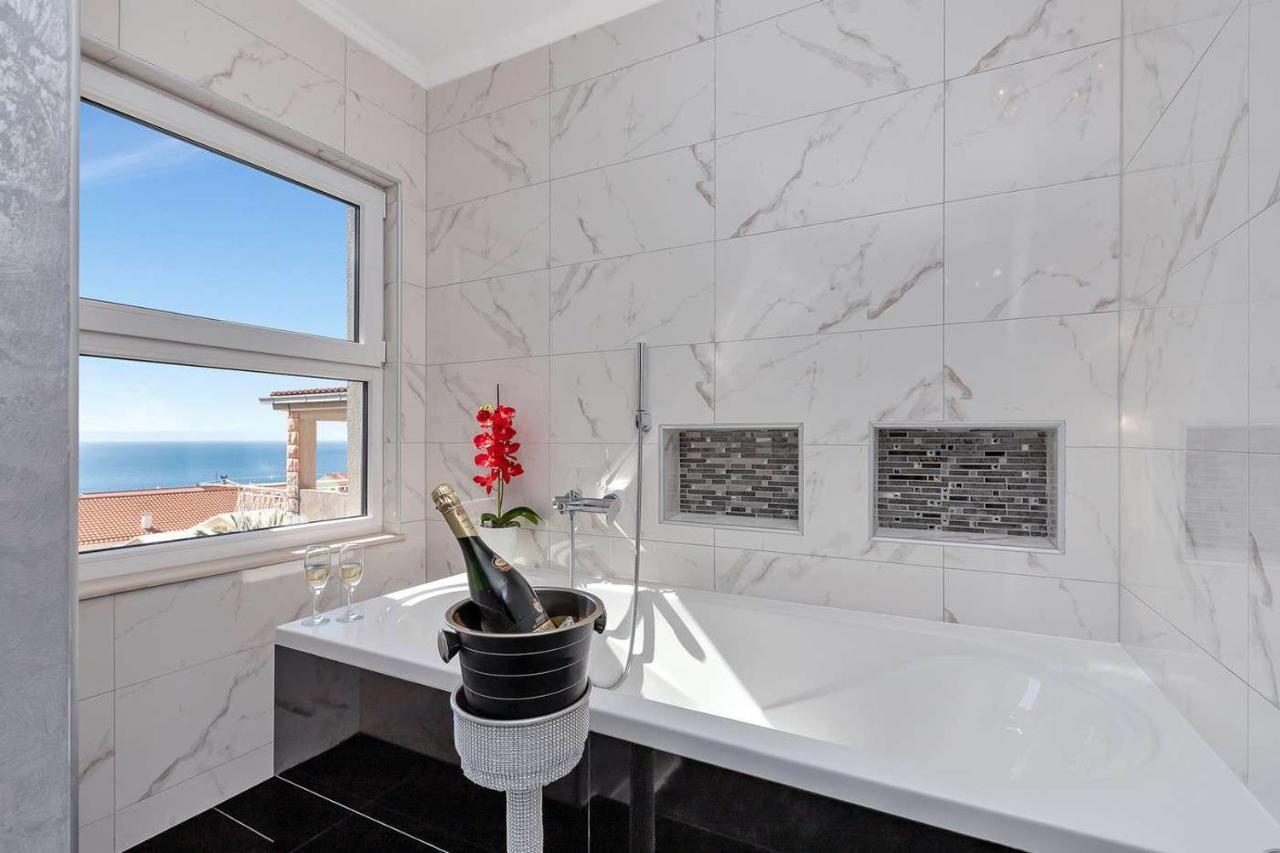Luxurious Apartment Nino Макарска Екстериор снимка