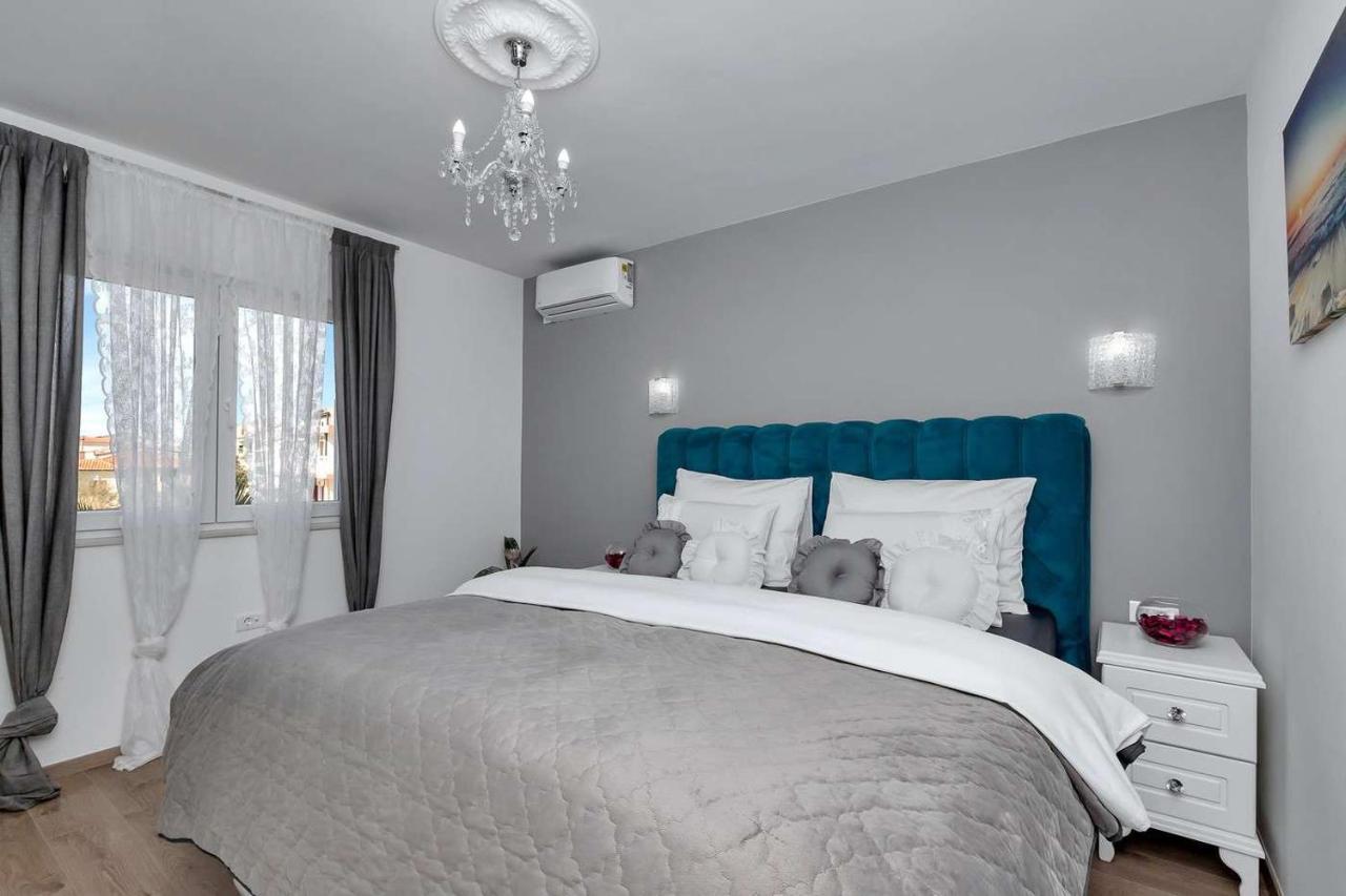 Luxurious Apartment Nino Макарска Екстериор снимка