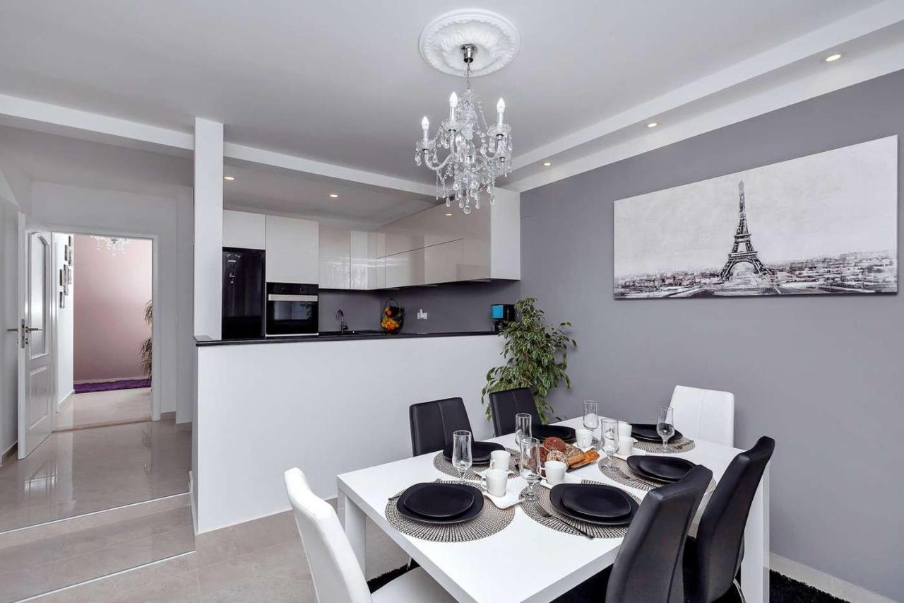 Luxurious Apartment Nino Макарска Екстериор снимка