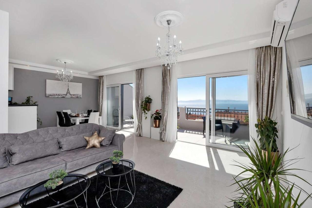 Luxurious Apartment Nino Макарска Екстериор снимка