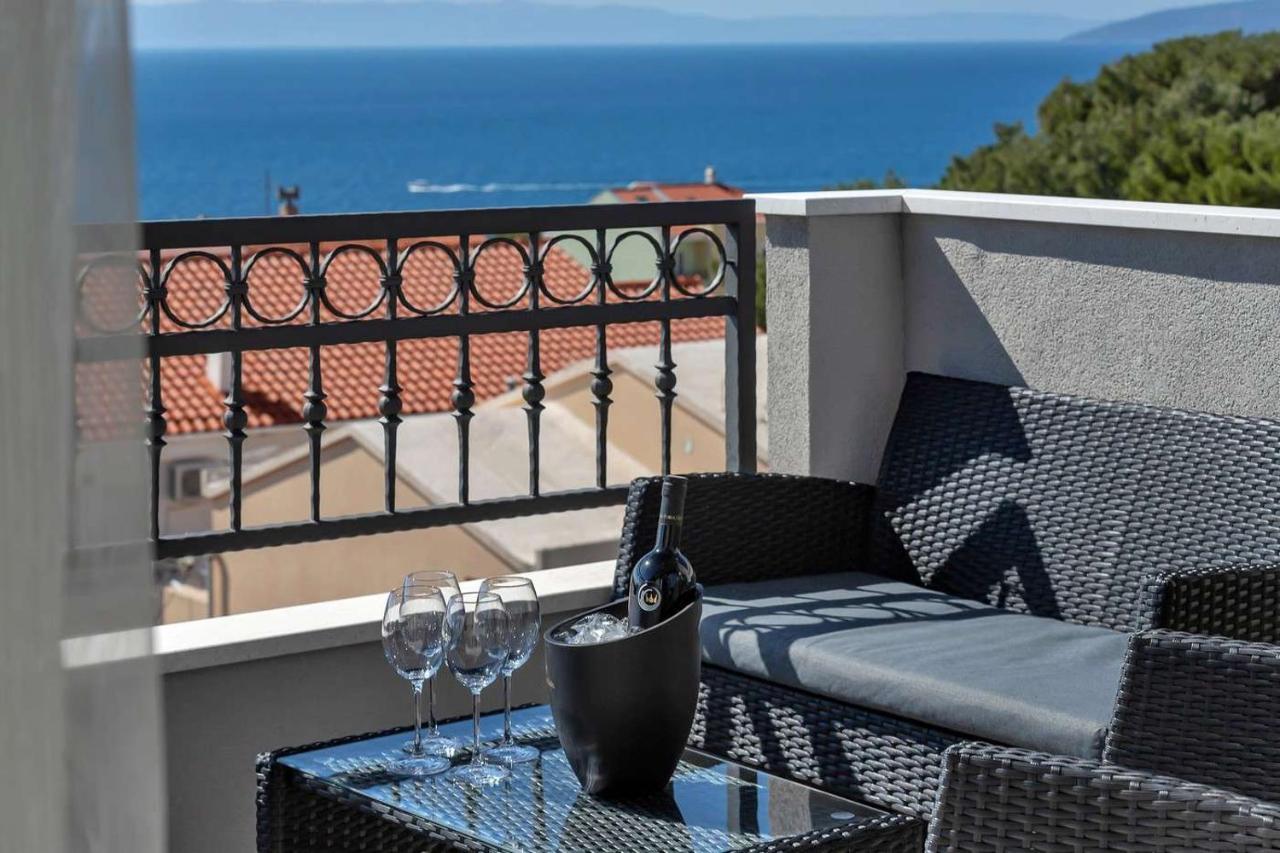 Luxurious Apartment Nino Макарска Екстериор снимка