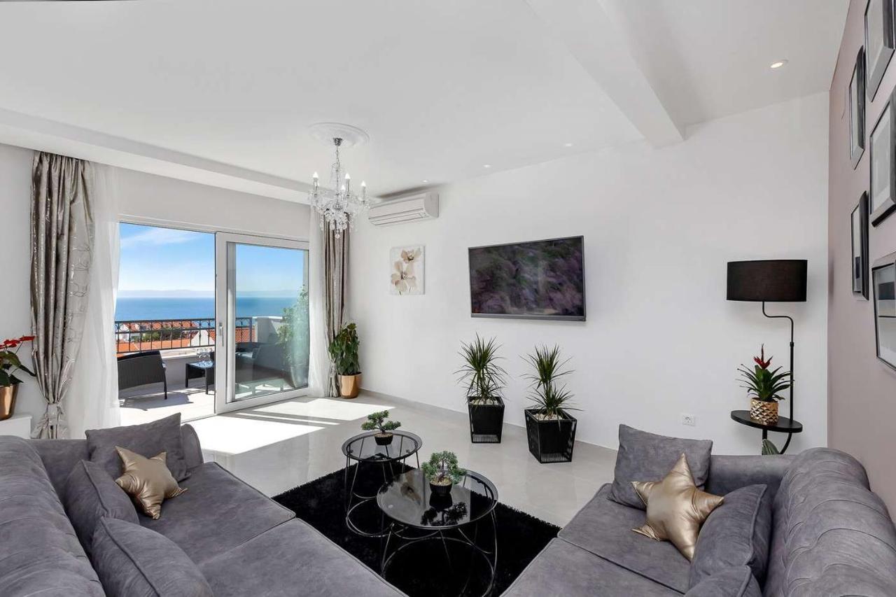 Luxurious Apartment Nino Макарска Екстериор снимка